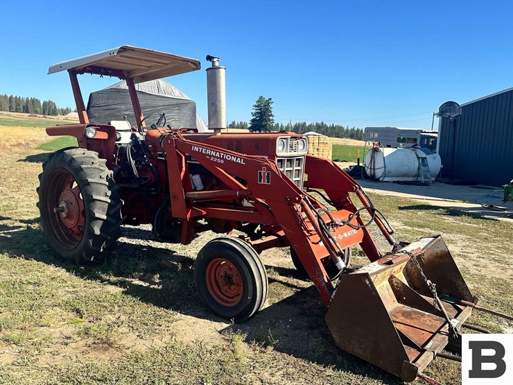 1977-international-86-image-8