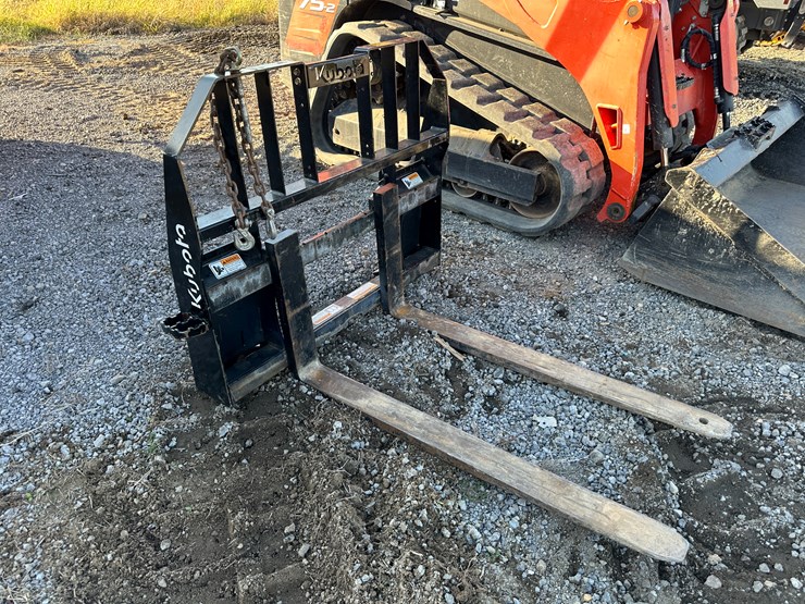 #32835-•-kubota-pil4648-48"-forks-image-4