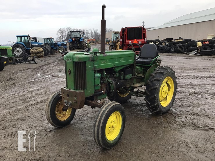 1953-john-deere-40s-image-3