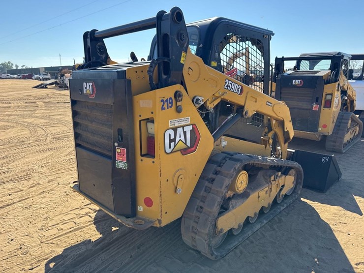 2023-caterpillar-259d3-image-4