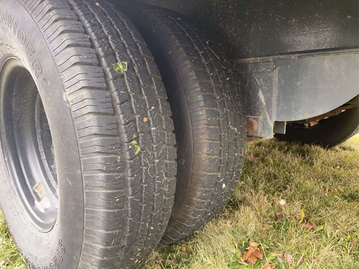 lamar-36’-gooseneck-trailer-image-27