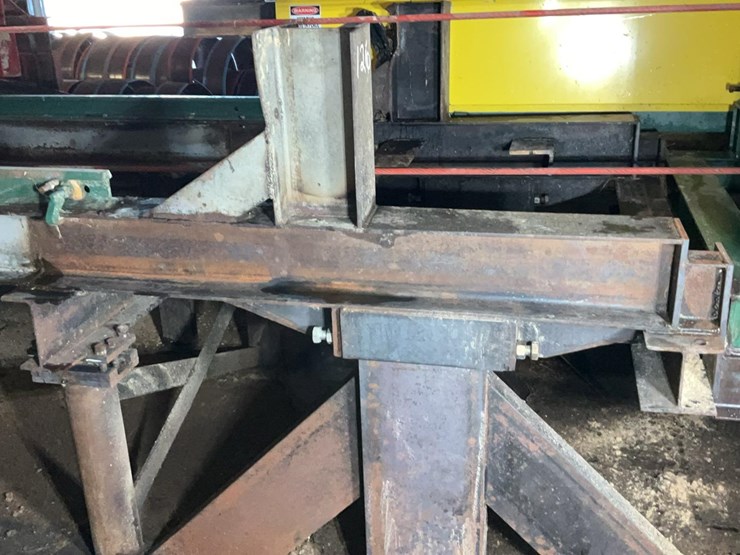 #126-•-cleereman-track-and-frame-image-8