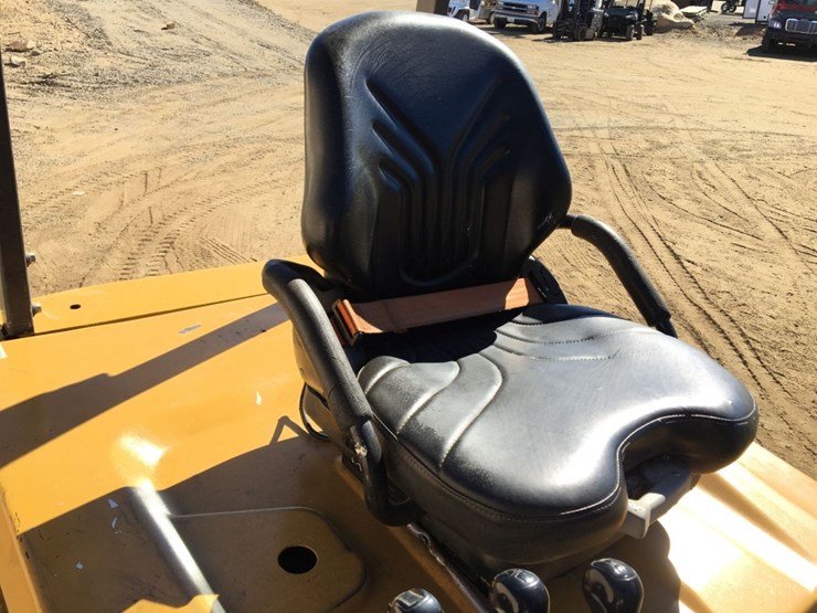 caterpillar-ec30n2-image-7