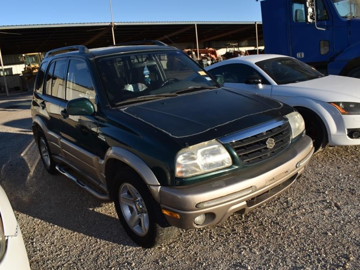 2001-suzuki-grand-vitara-image-2