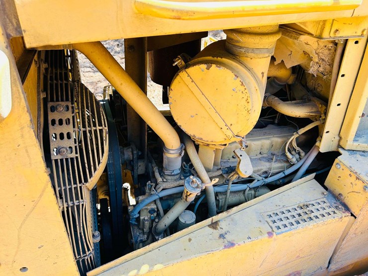 1987-caterpillar-d6h-image-56