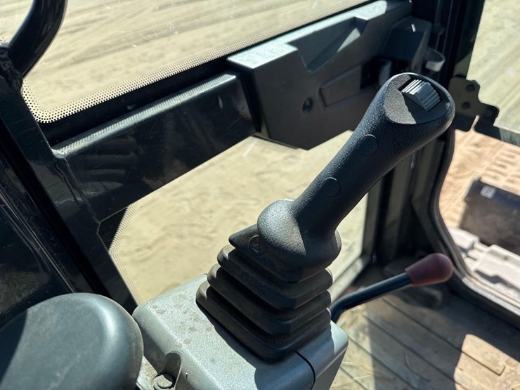 2024-bobcat-e88-image-31