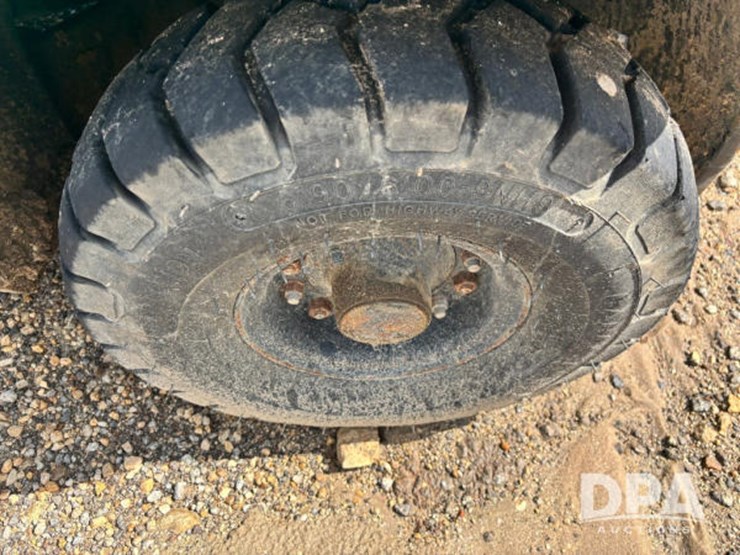 caterpillar-657-image-17