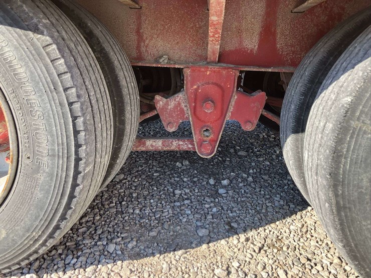 25'-tandem-dual-axle-tender-trailer-with-plumbing-and-tank-image-28