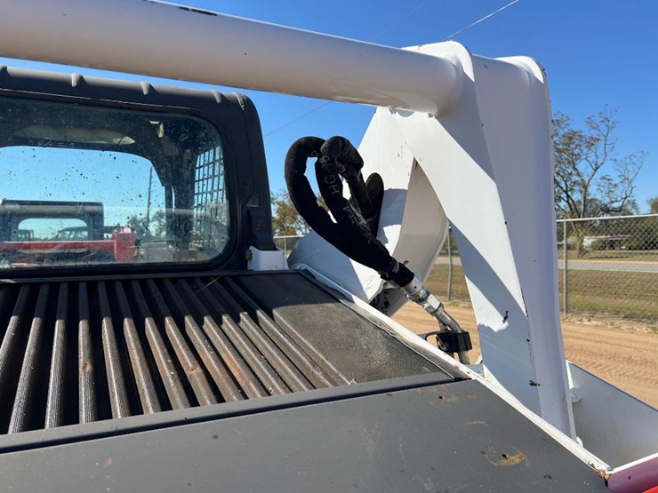 2019-bobcat-t595-image-22