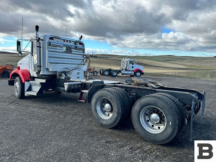 1999-kenworth-t800-image-3