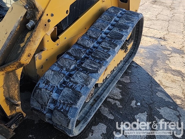 2021-caterpillar-289d3-image-16