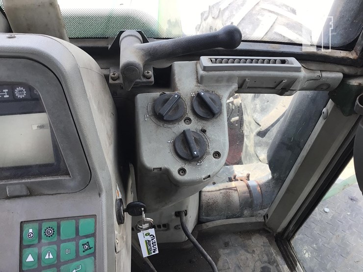 2003-fendt-926-vario-image-12