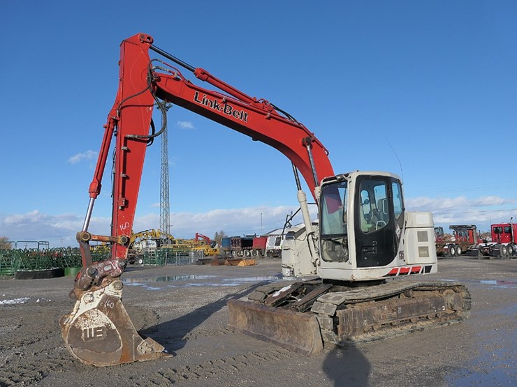 2010-link-belt-135a-hydraulic-excavator,-sn:hex7136,-erops,-qt-24''-bucket,-image-1