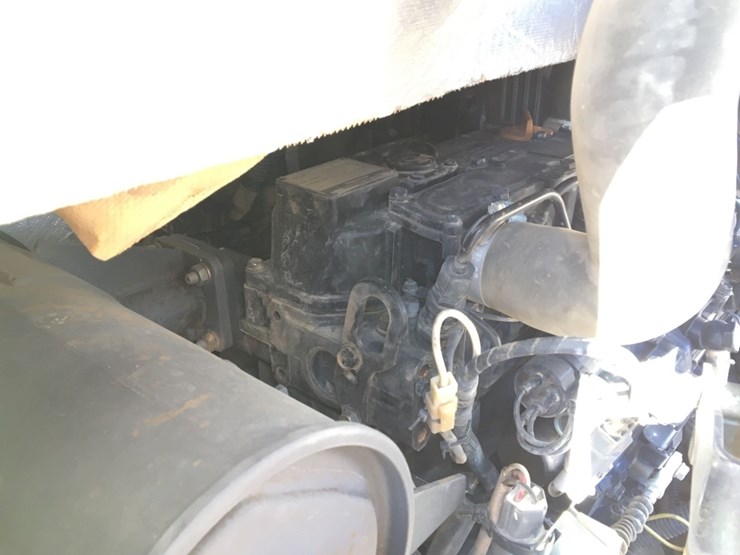 2020-deere-26g-image-8