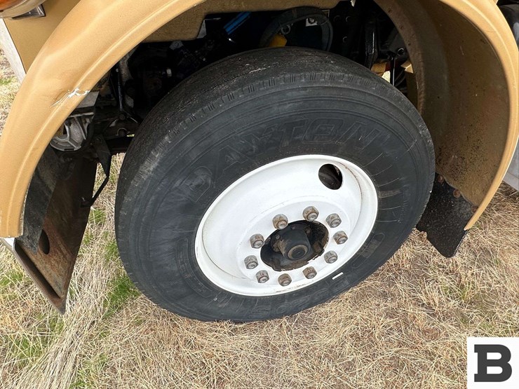 2000-peterbilt-grain-truck---lewiston,-id-image-9