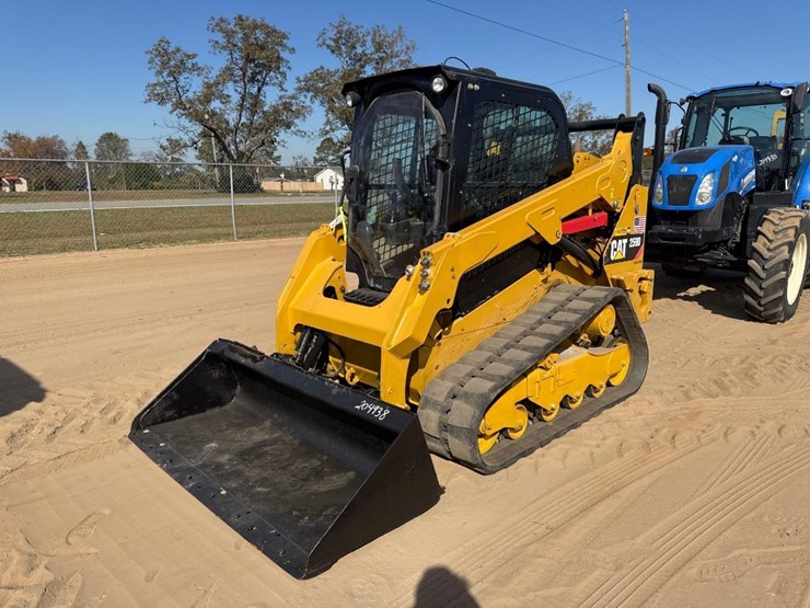 2019-caterpillar-259d-image-8