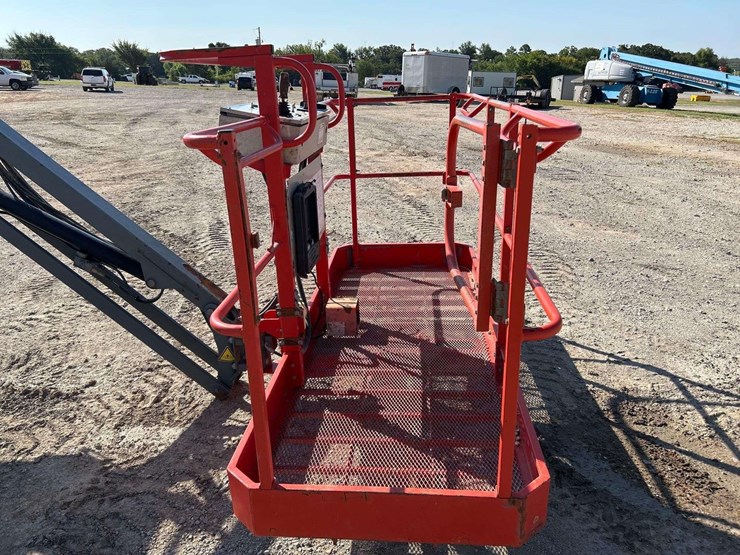 2015-skyjack-sj86t-image-16