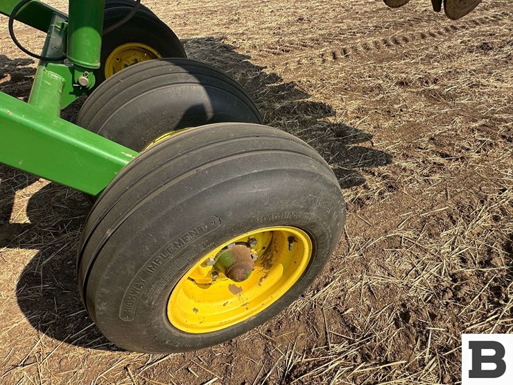 john-deere-455-image-34