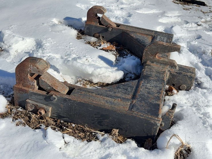 case-ih-quick-hitch-image-2