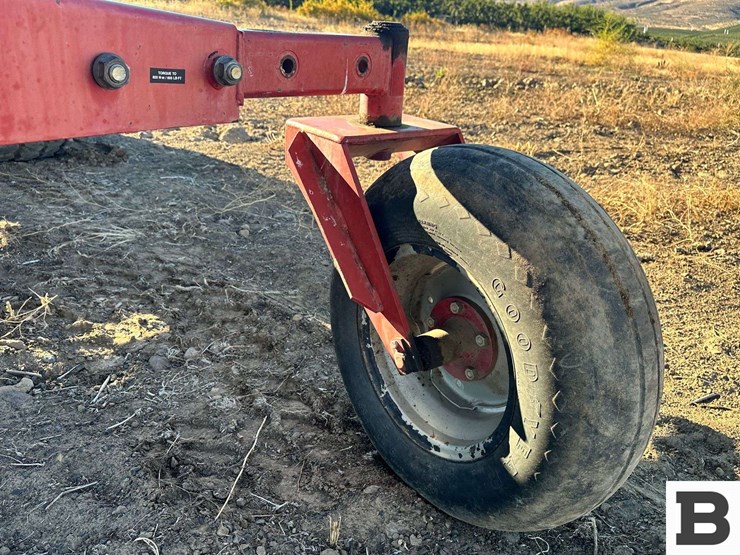case-ih-8840-image-32