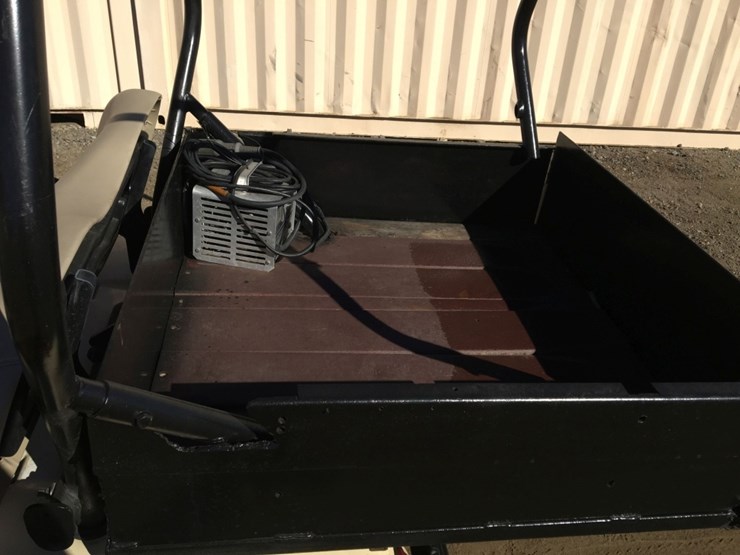 club-car-2-passenger-utility-cart,-image-8