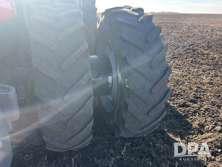 2020-massey-ferguson-8740s-image-15