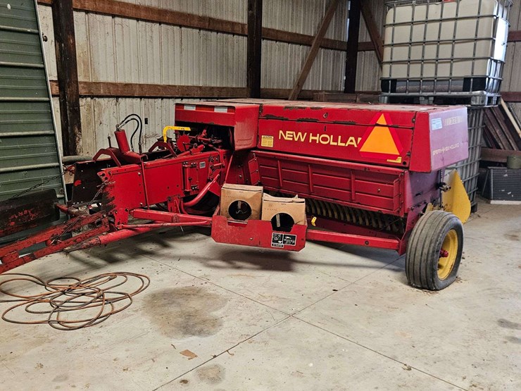 1987-new-holland-326-image-1