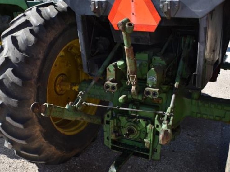 john-deere-4430-image-5