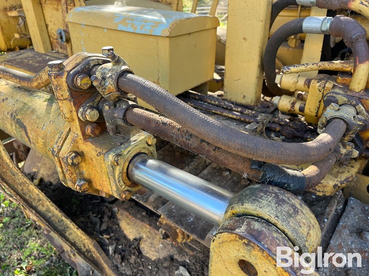 caterpillar-d4-image-12