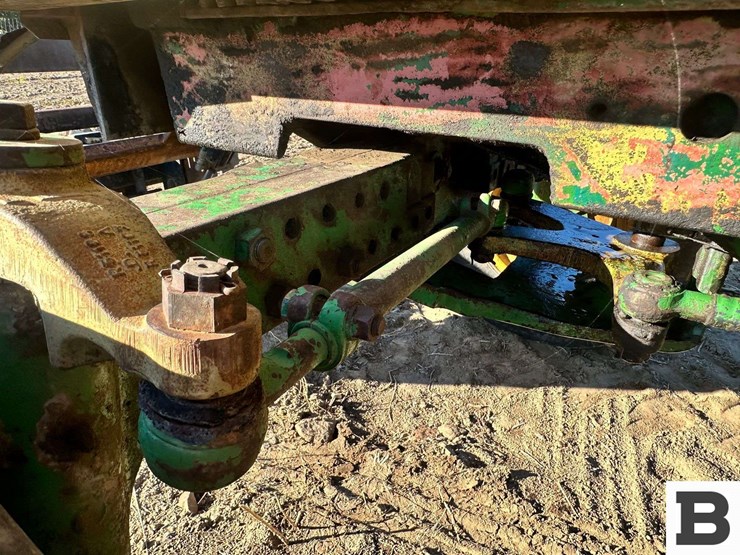 john-deere-2840-image-37