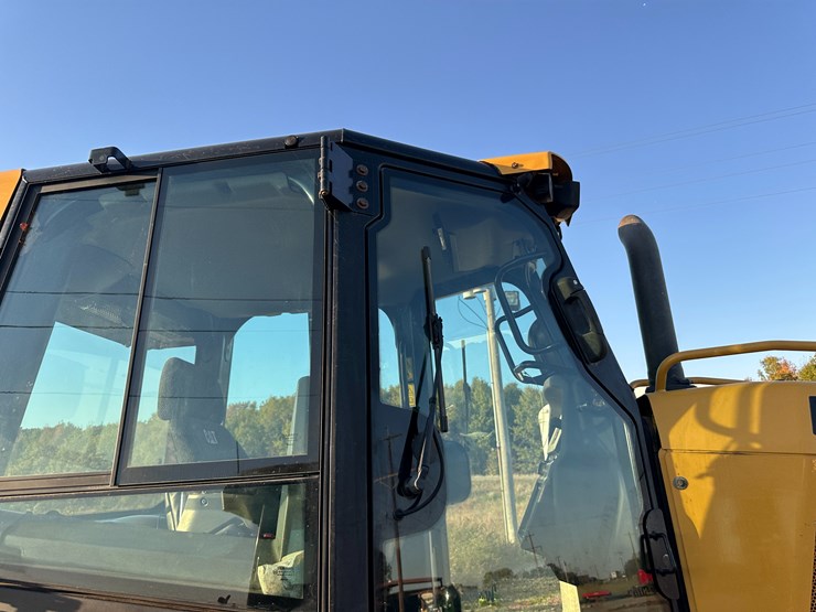 caterpillar-d5k2-image-43