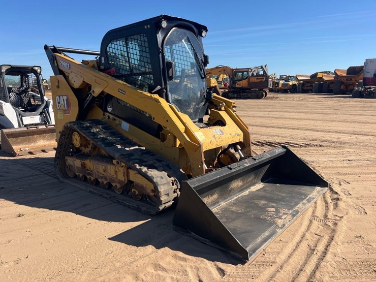 2020-caterpillar-299d3-image-6