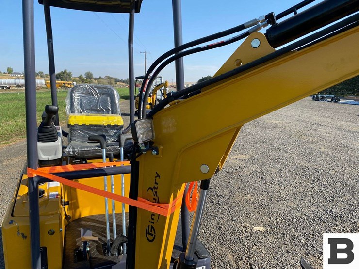 2025-cfg-industrial-mx20r-mini-excavator---eltopia,-wa-image-9