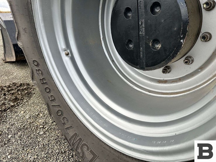 2008-massey-ferguson-8480-image-25