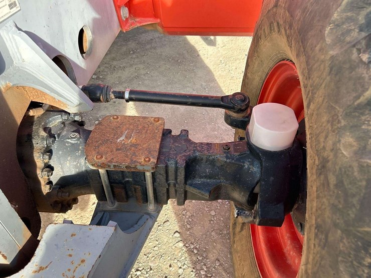 2018-skyjack-sj1056th-image-19