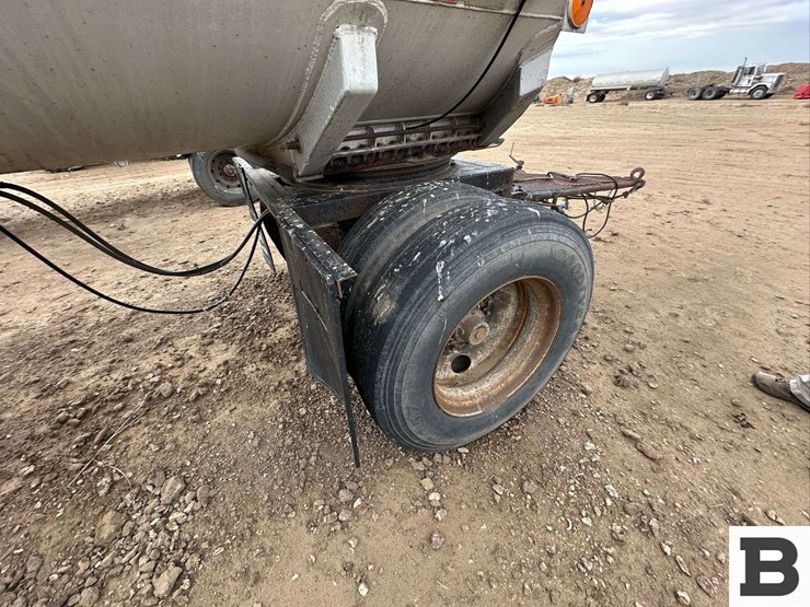 1966-industrial-ags-20-tanker-trailer---kennewick,-wa-image-19