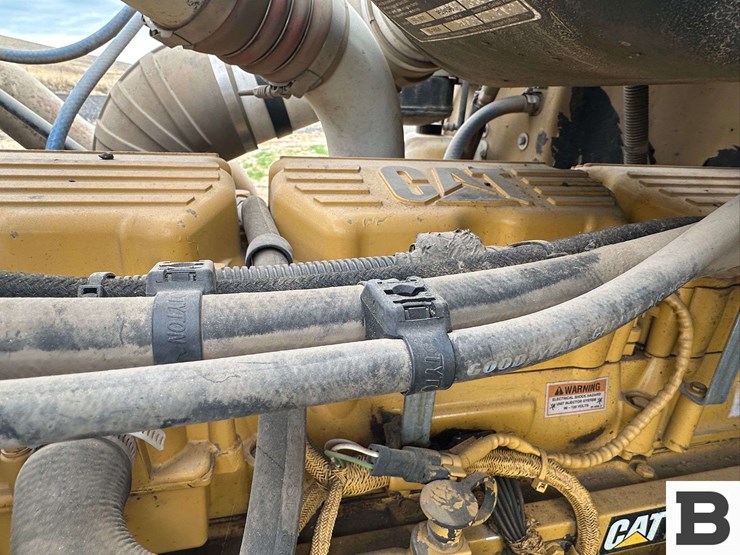 2000-peterbilt-grain-truck---lewiston,-id-image-38