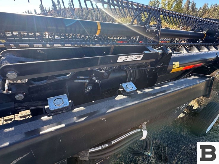 2018-mac-don-fd140-image-47