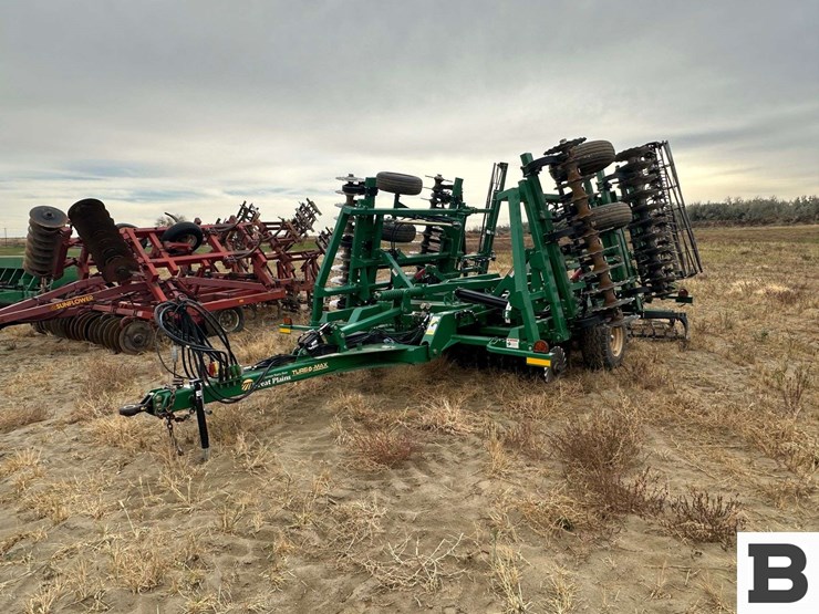 great-plains-2400tm-image-11