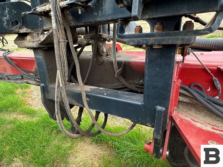 2012-case-800-image-26