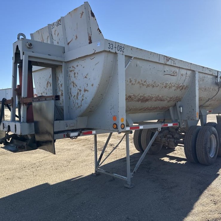 #1985 • 1978 Clement 24’ End Dump