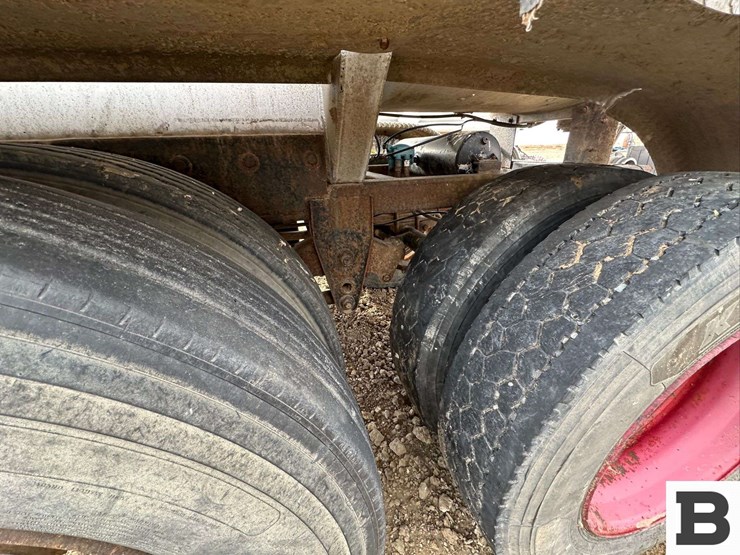 1966-industrial-ags-20-tanker-trailer---kennewick,-wa-image-13