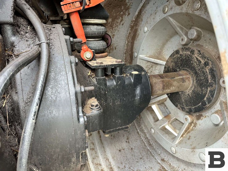 2008-massey-ferguson-8480-image-51