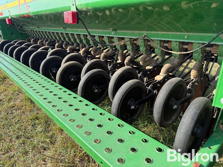 2016-john-deere-bd1113-image-19