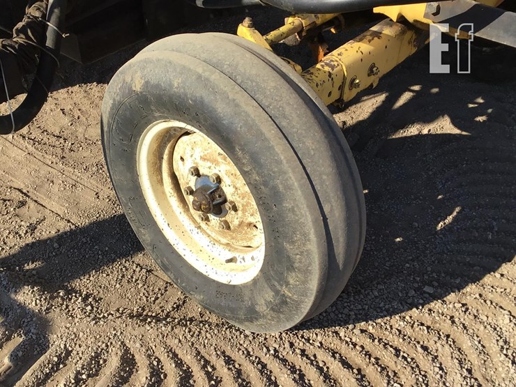 1986-ford-5610-image-27