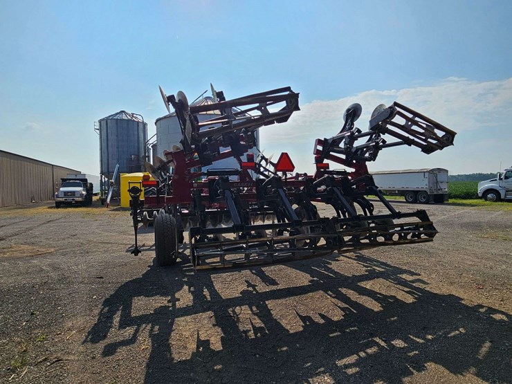 case-870-disk-chisel-plow-image-5