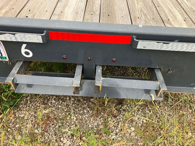 lamar-40'-gooseneck-trailer-image-8