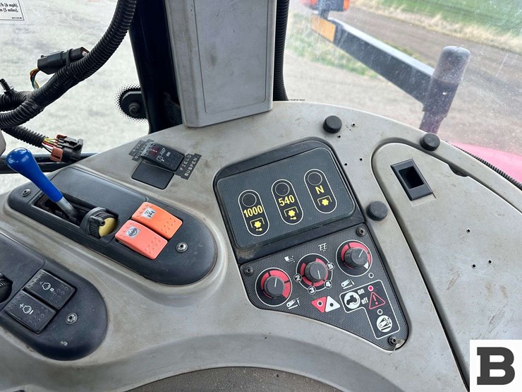 2008-massey-ferguson-8480-image-81