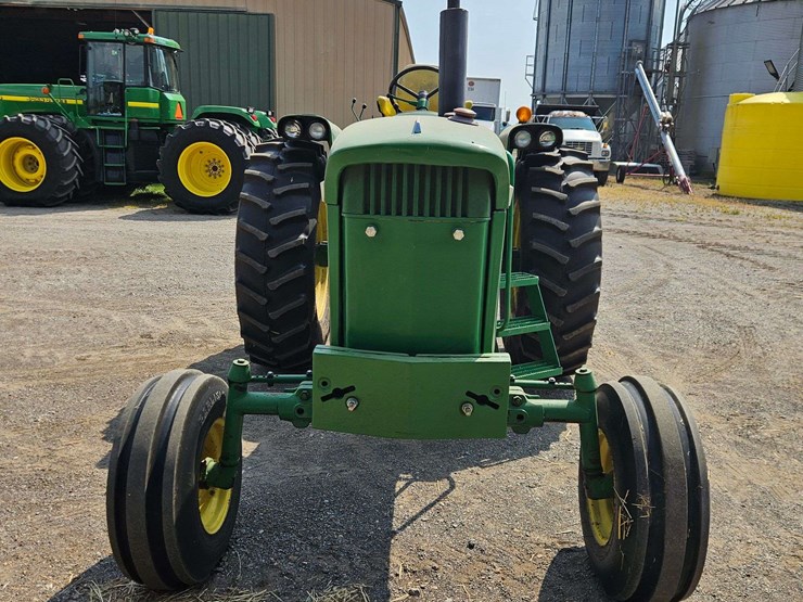 john-deere-4020-image-2