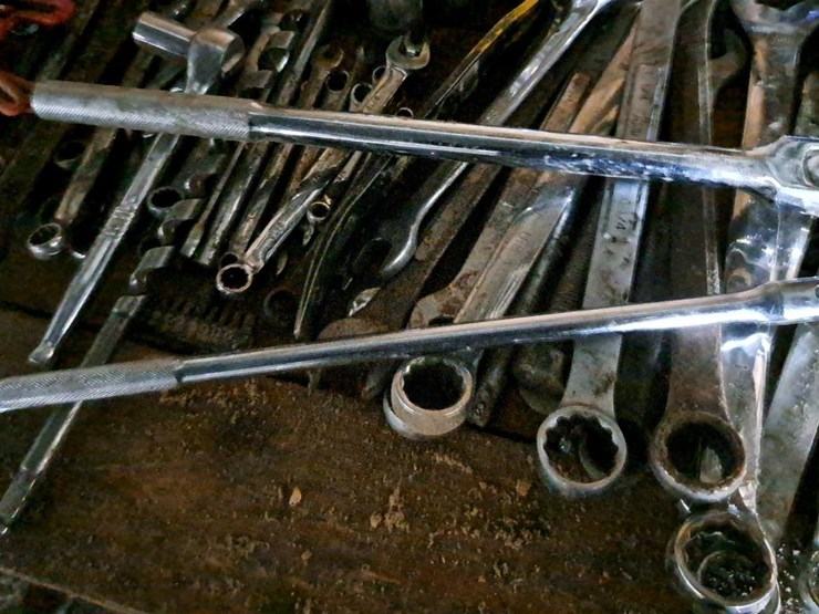 #316-•-wrenches,-tools-and-parts-image-10